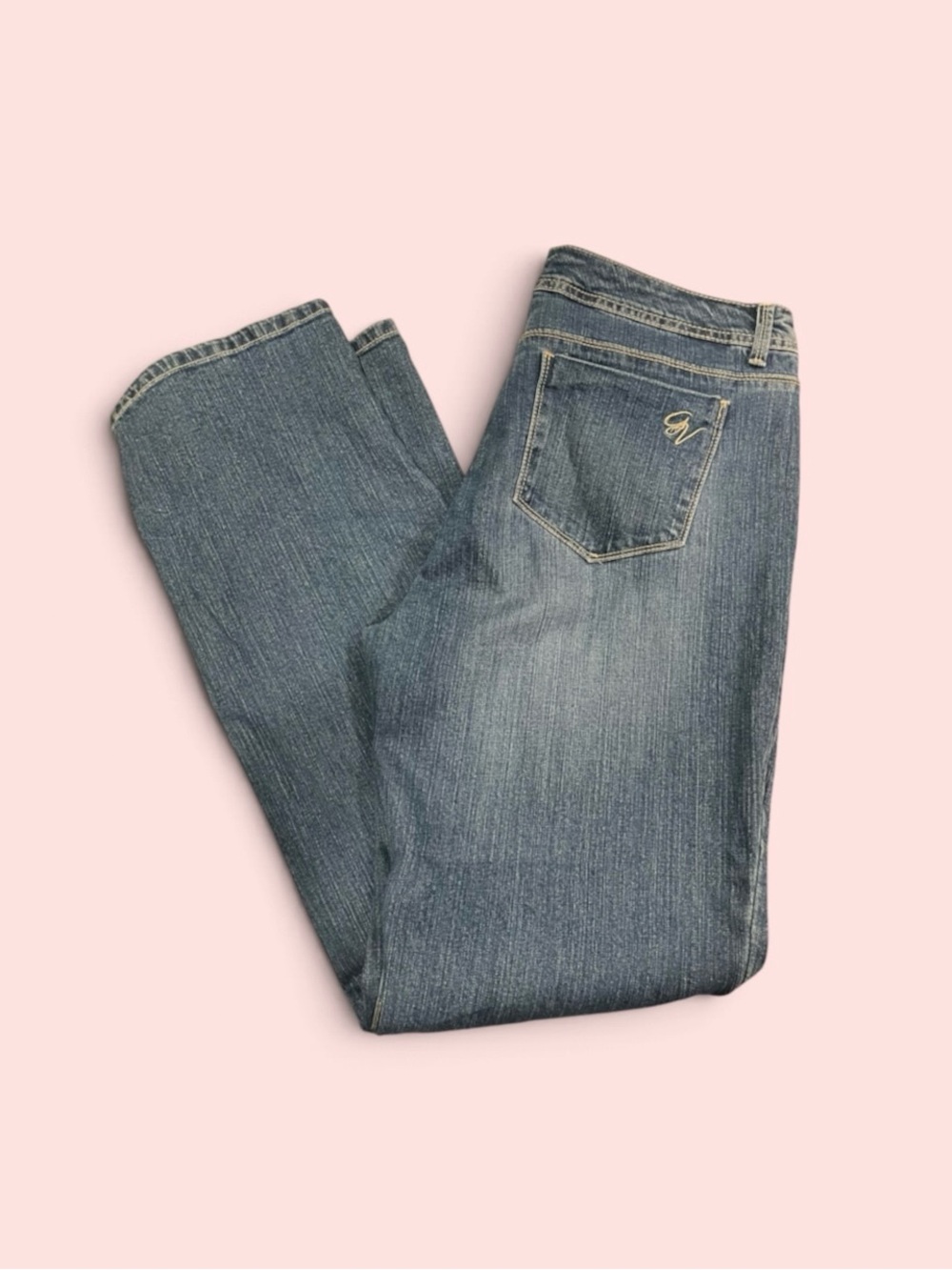 Cute classic cotton stretch made in Egypt Gloria Vanderbilt straight leg jeans